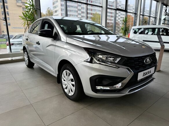 2026 Lada (ВАЗ) Iskra, серый, 1712000 рублей - вид 2