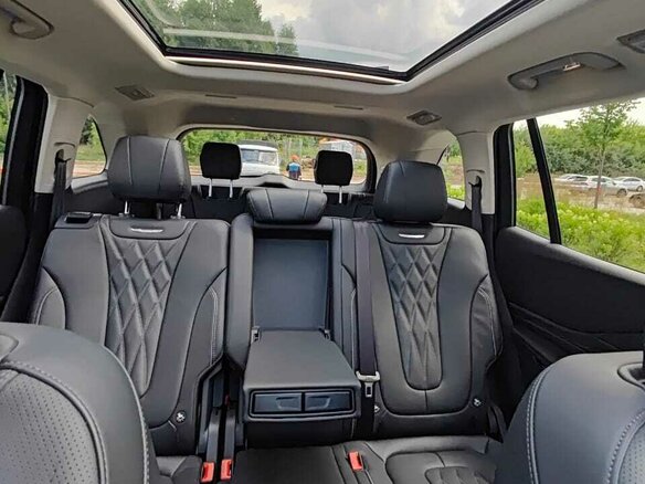 2025 Hongqi HS7 II, коричневый, 4190000 рублей - вид 11