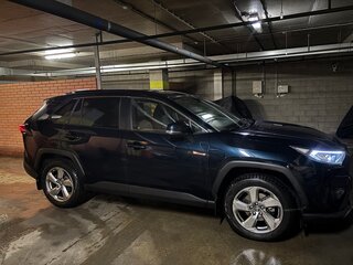 2020 Toyota RAV4 V (XA50), синий, 3010000 рублей, вид 3