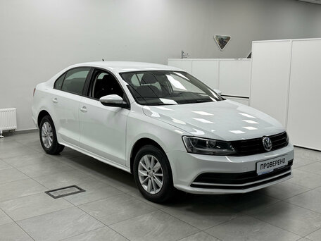 2016 Volkswagen Jetta VI Рестайлинг, белый, 1210000 рублей, вид 3