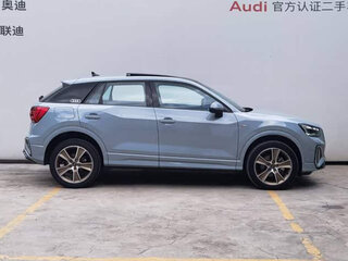 2023 Audi Q2 L 35 TFSI I Рестайлинг, серебристый, 1700000 рублей, вид 2