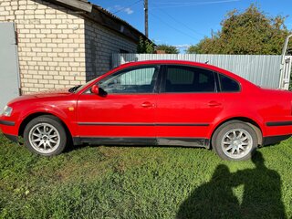1997 Volkswagen Passat B5, красный, 365000 рублей, вид 4