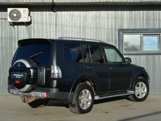 2007 Mitsubishi Pajero IV, чёрный, 1249888 рублей, вид 5
