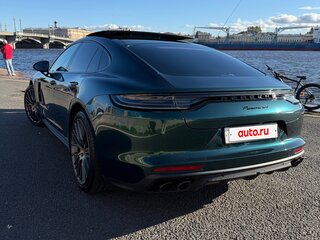 2023 Porsche Panamera 4 II Рестайлинг, зелёный, 13000000 рублей, вид 4