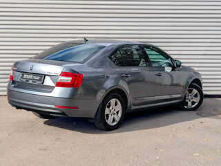 2017 Skoda Octavia III (A7) Рестайлинг, серый, 1590000 рублей, вид 5