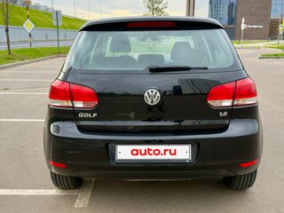 2010 Volkswagen Golf VI, чёрный, 690000 рублей, вид 4