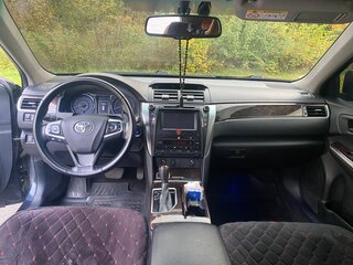 2017 Toyota Camry US Market VII (XV50) Рестайлинг, серый, 1450000 рублей, вид 1
