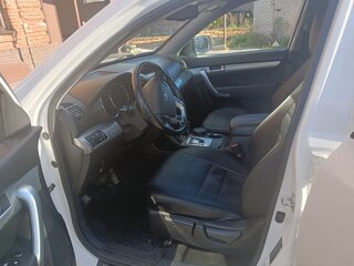 2012 Kia Sorento II Рестайлинг, белый, 1430000 рублей, вид 4