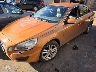 2012 Volvo S60 II, коричневый, 600000 рублей, вид 2