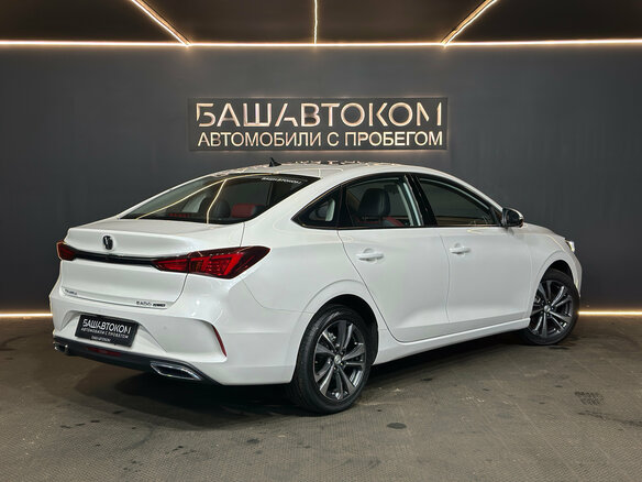 2024 Changan Eado Plus I, белый, 1800000 рублей - вид 3