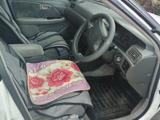 2001 Toyota Camry Gracia IV (XV20) Рестайлинг, белый, 550000 рублей, вид 5