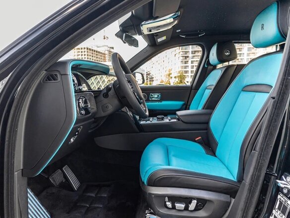 2025 Rolls-Royce Cullinan Black Badge I Рестайлинг (Series II), чёрный, 59990000 рублей - вид 10