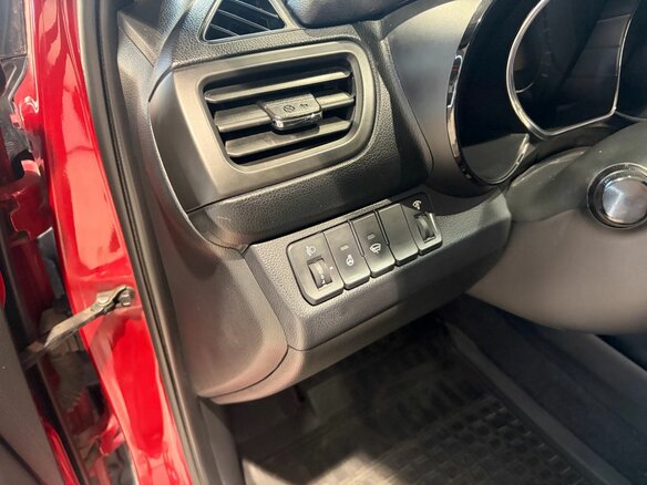 2014 Kia Rio 6-speed III, красный, 999000 рублей - вид 9