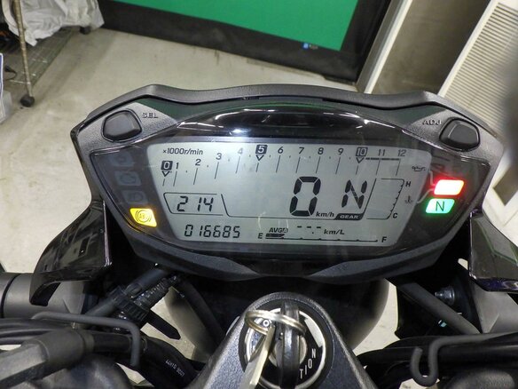 2019 Suzuki SV 650, белый, 649000 рублей - вид 6