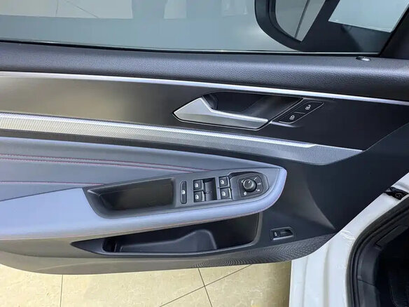 2022 Volkswagen Lamando L II, белый, 1680000 рублей - вид 21