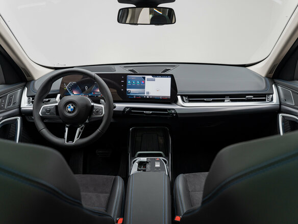 2026 BMW X1 Long 25Li xDrive III (U11/U12), чёрный, 5800000 рублей - вид 27