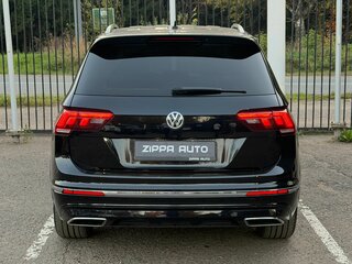 2019 Volkswagen Tiguan Allspace II, чёрный, 2639000 рублей, вид 5