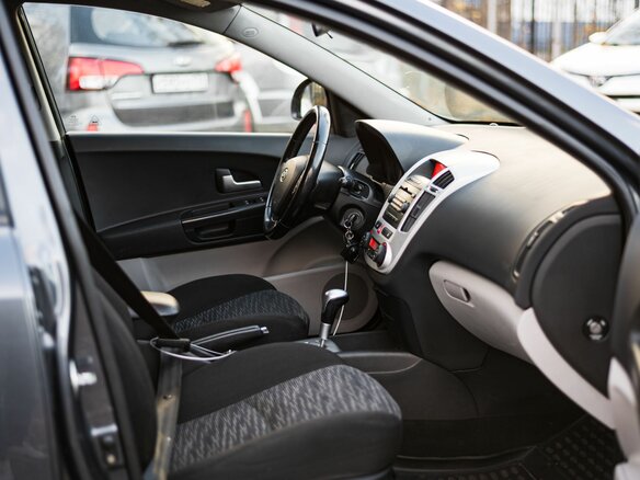 2009 Kia Ceed I, чёрный, 480000 рублей - вид 10