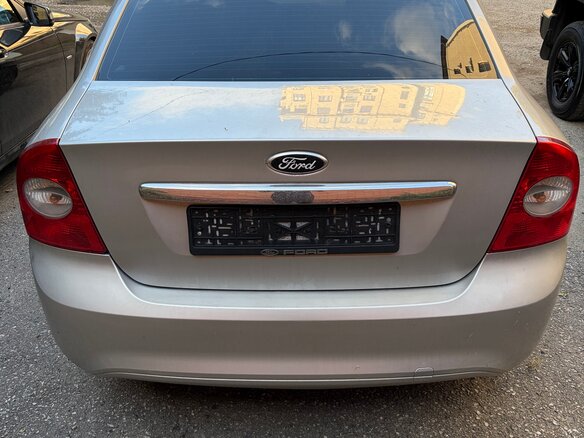 2008 Ford Focus II Рестайлинг, серебристый - вид 9