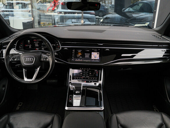 2020 Audi Q8 55 TFSI I (4M), чёрный, 6000000 рублей - вид 15