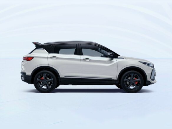 2026 Geely Coolray I Рестайлинг, белый, 2964990 рублей - вид 3