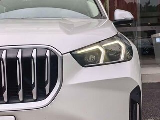 2023 BMW X1 Long 20Li sDrive II (F48) Рестайлинг, белый, 1815000 рублей, вид 4
