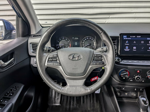 2022 Hyundai Solaris II Рестайлинг, синий, 1585000 рублей - вид 21