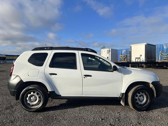 2016 Renault Duster I Рестайлинг, белый, 750000 рублей - вид 2