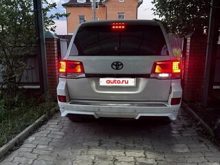 2012 Toyota Land Cruiser 200 Series Рестайлинг 1, белый, 3150000 рублей, вид 4