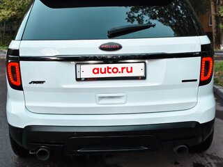 2014 Ford Explorer Sport V, белый, 2199999 рублей, вид 4