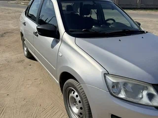 2018 Lada (ВАЗ) Granta I Рестайлинг, серебристый, 620000 рублей, вид 2