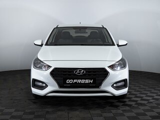 2018 Hyundai Solaris II, белый, 1240000 рублей, вид 3