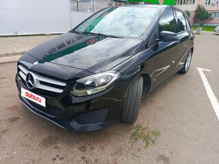 2015 Mercedes-Benz B-Класс 180 II (W246) Рестайлинг, чёрный, 950000 рублей, вид 2