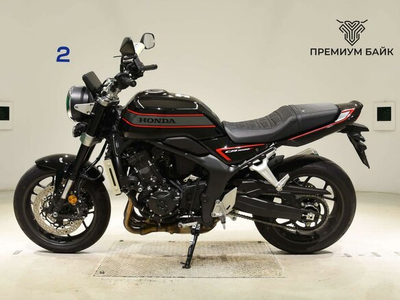 2025 Honda CB 1000F, чёрный, 1425000 рублей - вид 1
