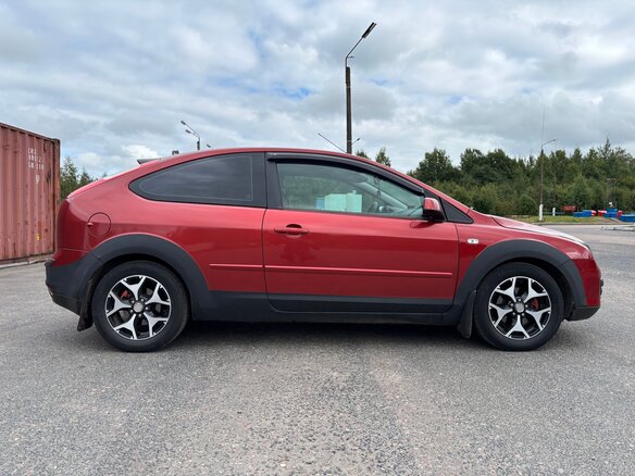 2005 Ford Focus II, красный, 350000 рублей - вид 4
