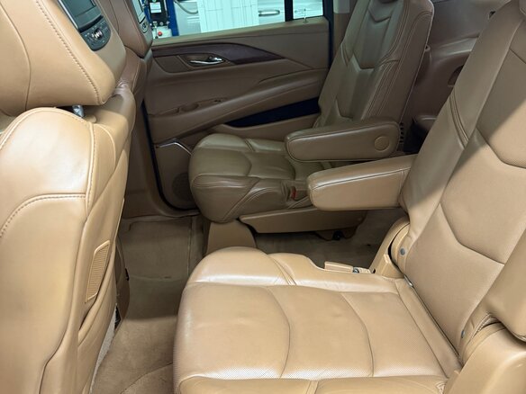 2015 Cadillac Escalade ESV IV, чёрный, 4500000 рублей - вид 18