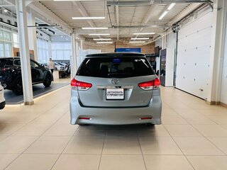 2009 Toyota Wish II, серый, 1279000 рублей, вид 5
