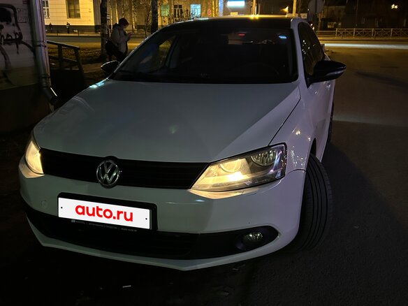 2012 Volkswagen Jetta VI, белый, 580000 рублей - вид 4
