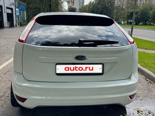 2010 Ford Focus II Рестайлинг, белый, 525000 рублей, вид 5