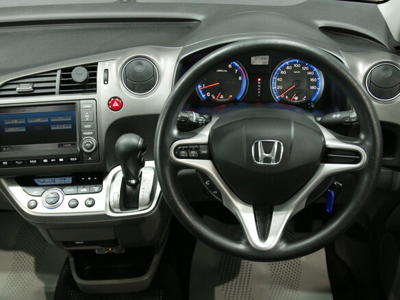 2009 Honda Stream II Рестайлинг, белый, 1220000 рублей - вид 14