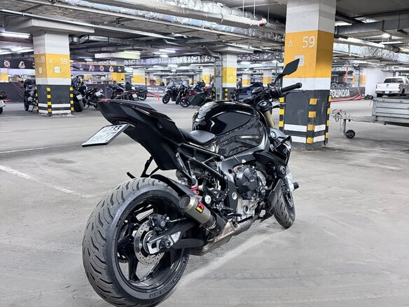 2023 BMW S 1000 R, чёрный, 1700000 рублей - вид 4