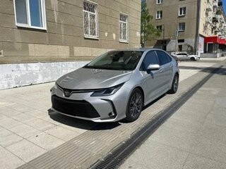 2022 Toyota Corolla XII (E210), серебристый, 1660000 рублей, вид 3