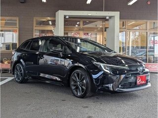 2023 Toyota Corolla XII (E210) Рестайлинг, чёрный, 1788700 рублей, вид 3