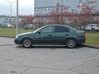 1999 Toyota Avensis I, зелёный, 250000 рублей, вид 3