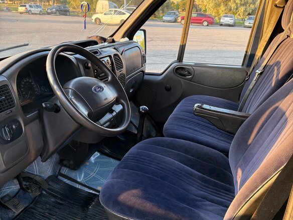 2002 Ford Transit, синий, 730000 рублей - вид 5