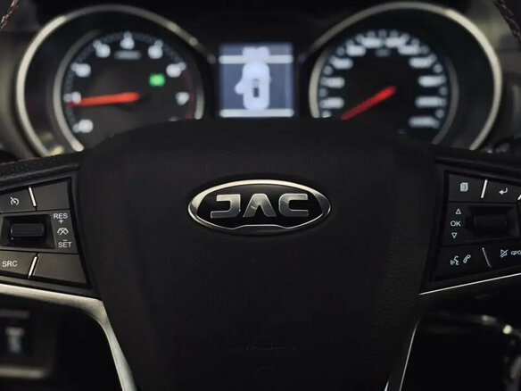 2023 JAC JS3, серый, 1149000 рублей - вид 9