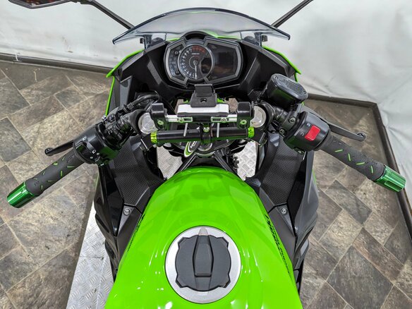 2021 Kawasaki Ninja 400, зелёный, 649000 рублей - вид 8
