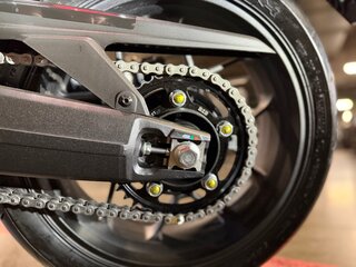 2025 Honda CBR 650R, красный, 1299999 рублей, вид 5