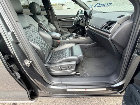 2021 Audi SQ5 II (FY) Рестайлинг, серый, 3350000 рублей - вид 14