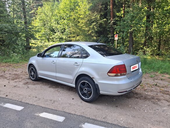 2015 Volkswagen Polo V Рестайлинг, серебристый - вид 5